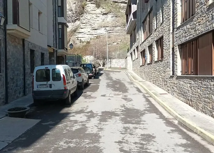 El Atico Nuevo En El Centro Con Ascensor, Garaje, Aire Acondicionado Y Wifi Apartment Biescas (Aragon)